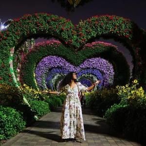 Meet your Posher, Maya